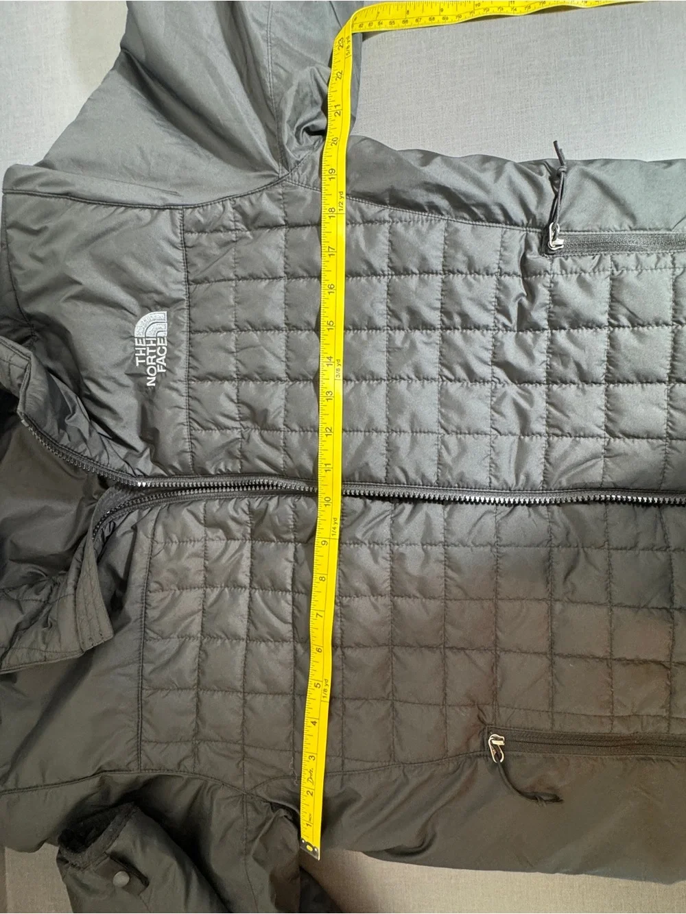 The North Face Quilted Puffer Jacket Men Small Black Full Zip Hybrid